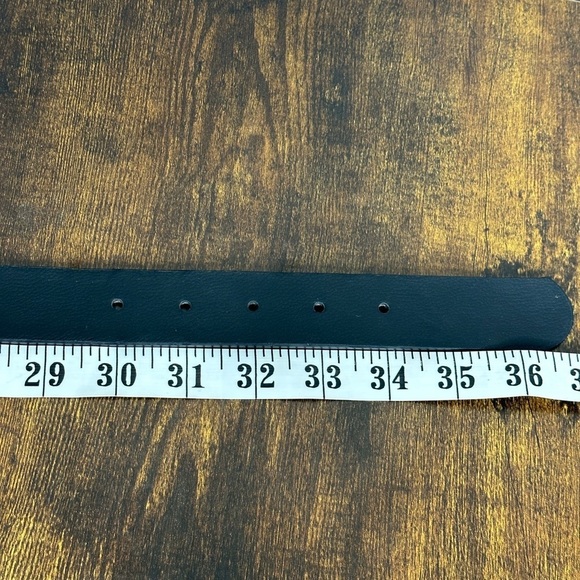 NWOT Stone Mountain Black Leather Belt Bag fanny pack size small - Picture 9 of 11